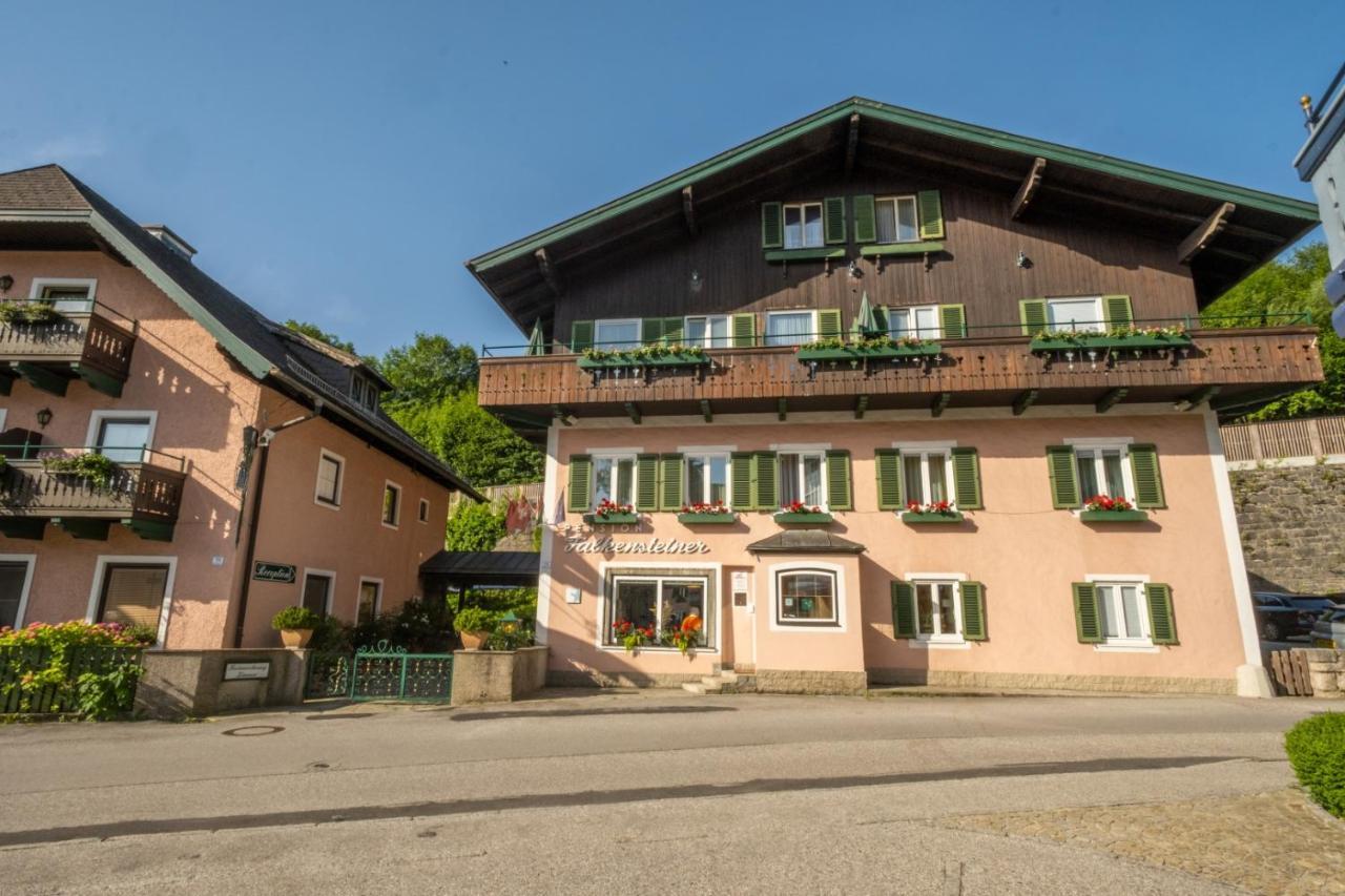 Hotel-Pension Falkensteiner Санкт Гильген Экстерьер фото