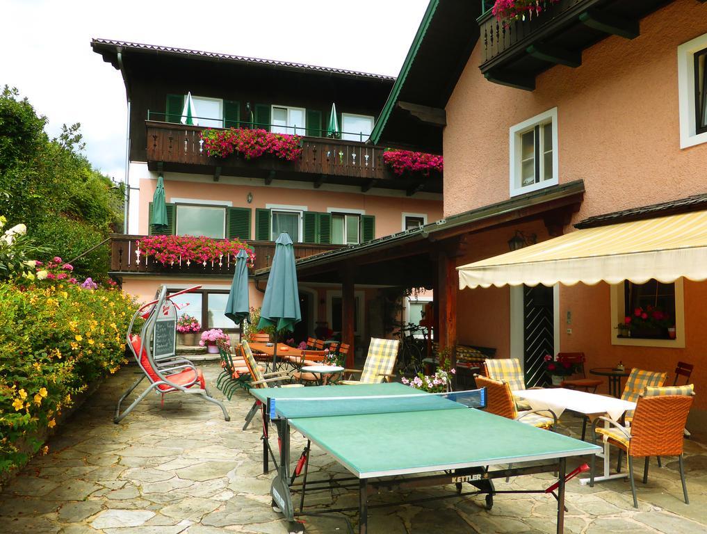 Hotel-Pension Falkensteiner Санкт Гильген Экстерьер фото